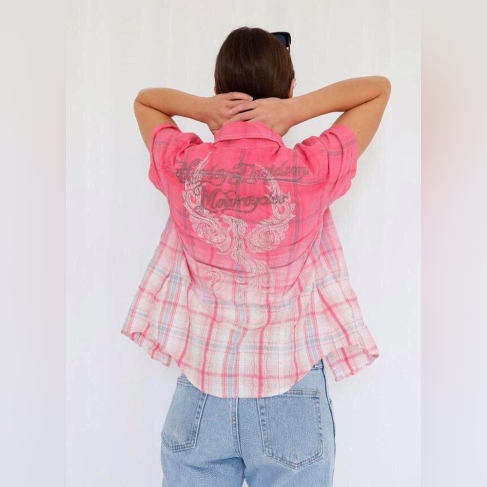 Harley-Davidson plaid ombré pearl snap shirt with embroidered back design. Small - Picture 4 of 11